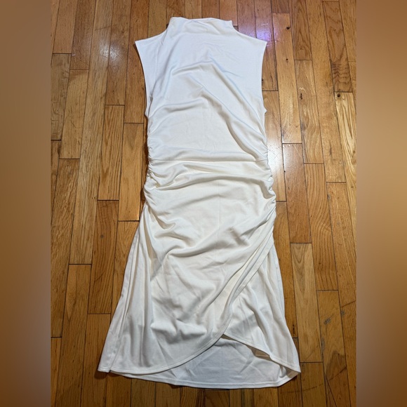 Aritzia Dresses & Skirts - Aritzia Cream Asymmetrical Ruched Dress #602